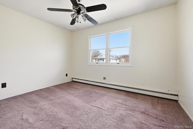 Building Photo - 144-10 256th St