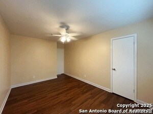 Building Photo - 6734 Honeyridge Ln