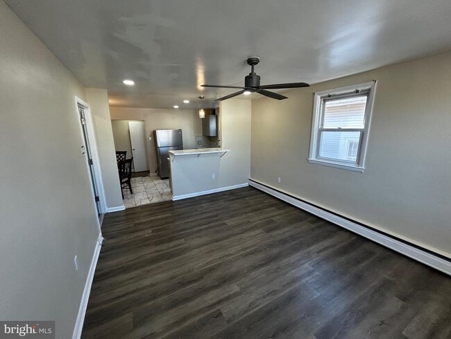 Building Photo - 7347 Tabor Ave