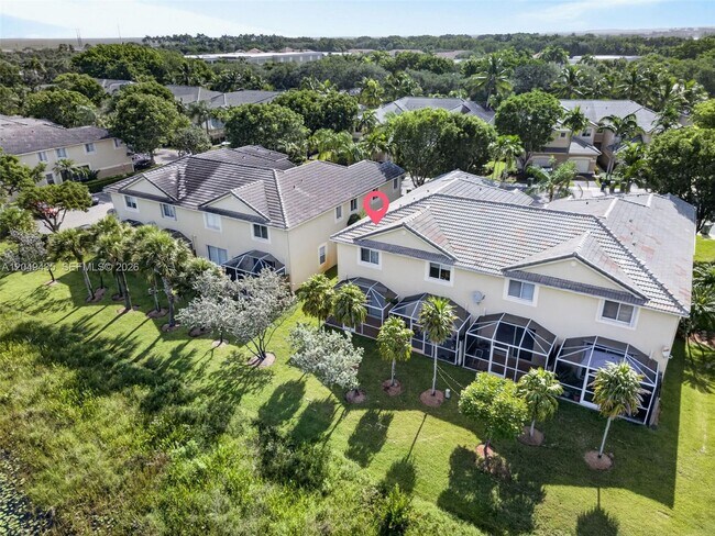 Building Photo - 2475 Cordoba Bend