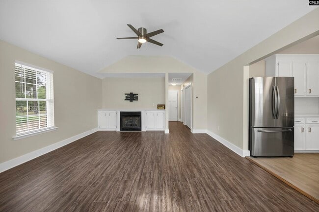 Building Photo - 118 Hutto Hill