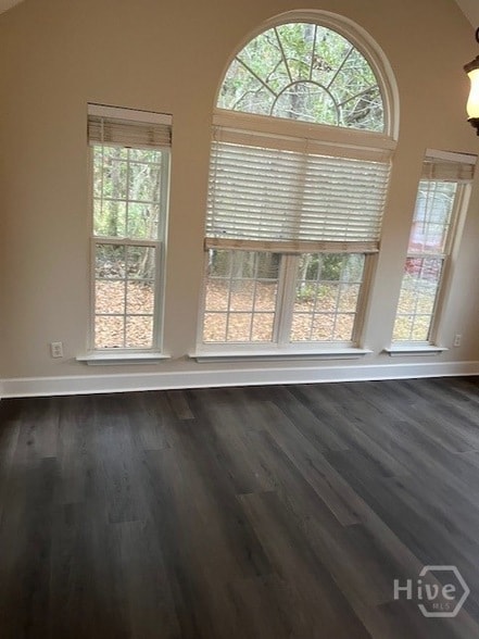 Building Photo - 5 Iron Horse Spur