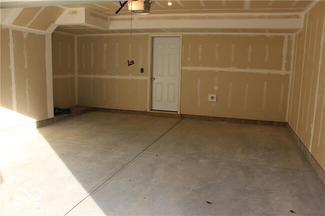 Building Photo - 13069 Raritan Dr