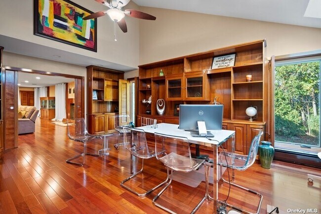 Building Photo - 29 The Grasslands