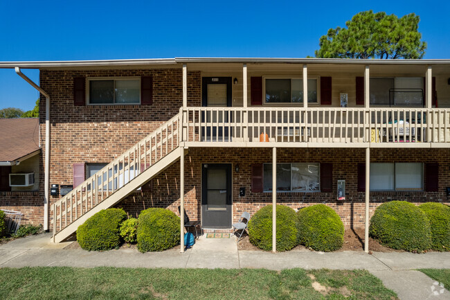 Building Photo - Camelot Village Condominiums