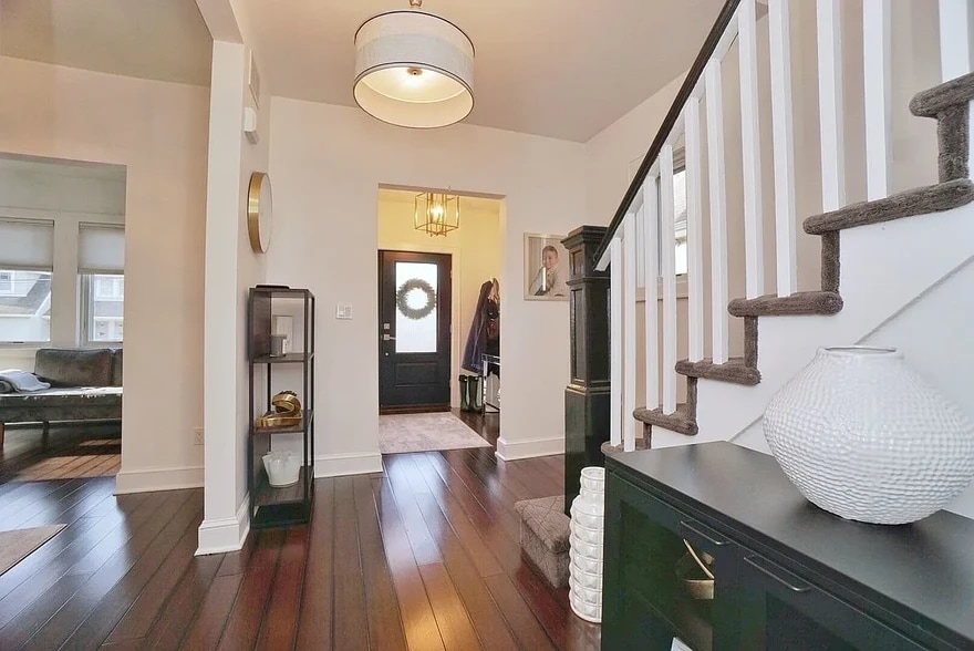 Building Photo - 137 Bryant Ave