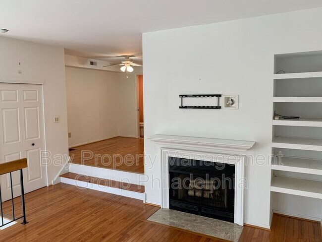 Building Photo - 2751 Pennsylvania Ave