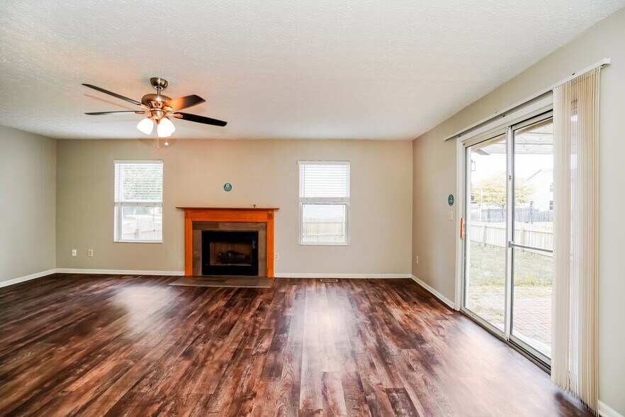 Building Photo - 2965 Brookwell Dr