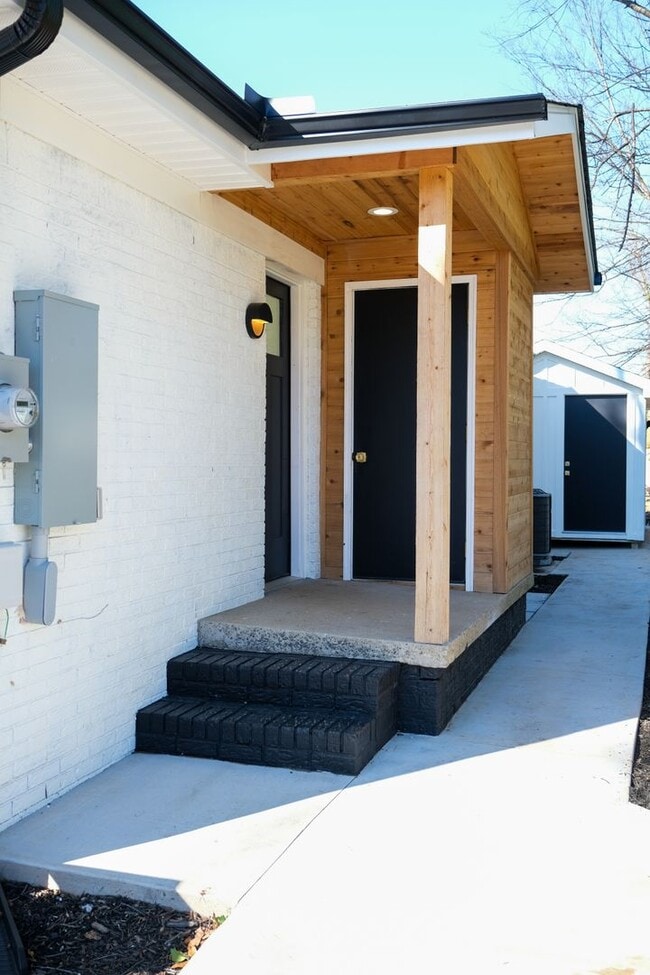 Building Photo - Custom Design Home in Greenville w/ Lawn C...