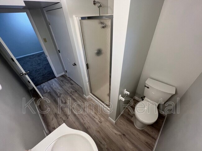 Building Photo - 506 Santa Fe St