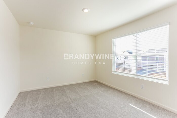 Building Photo - 63 Rowlett Pl