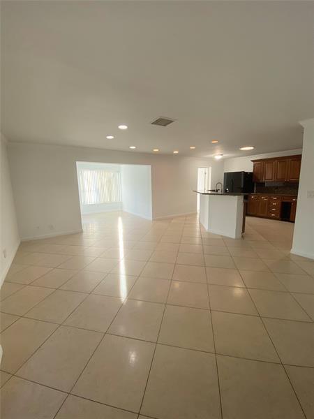 Building Photo - 22761 Neptune Rd