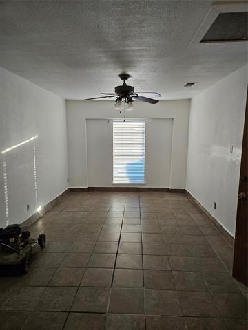 Building Photo - 4825 Miami Dr