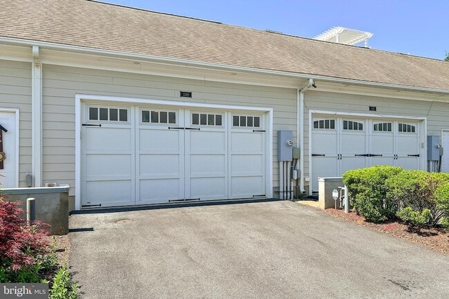 Building Photo - 3369 Preston Shore Dr