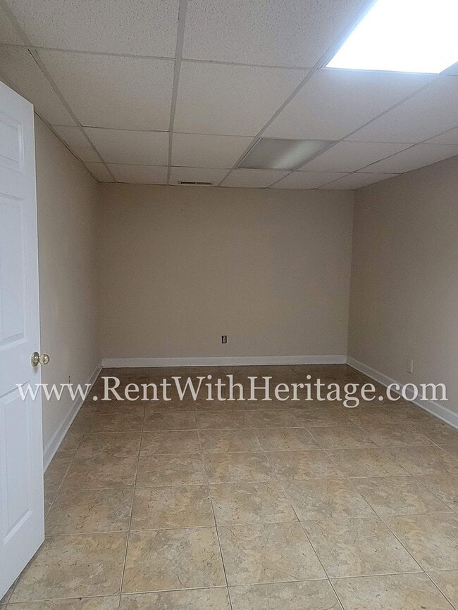 Building Photo - WOW!!!!!...PRETIGIOUS HOME IN CHAPEL CROSS...