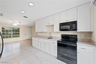 Building Photo - 2222 Virginia Ave