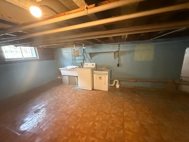 Building Photo - 3037 Agate St
