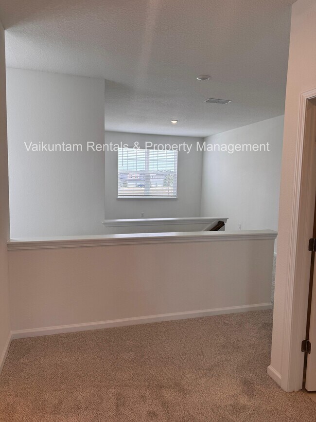 Building Photo - 91 Silver Myrtle Ct