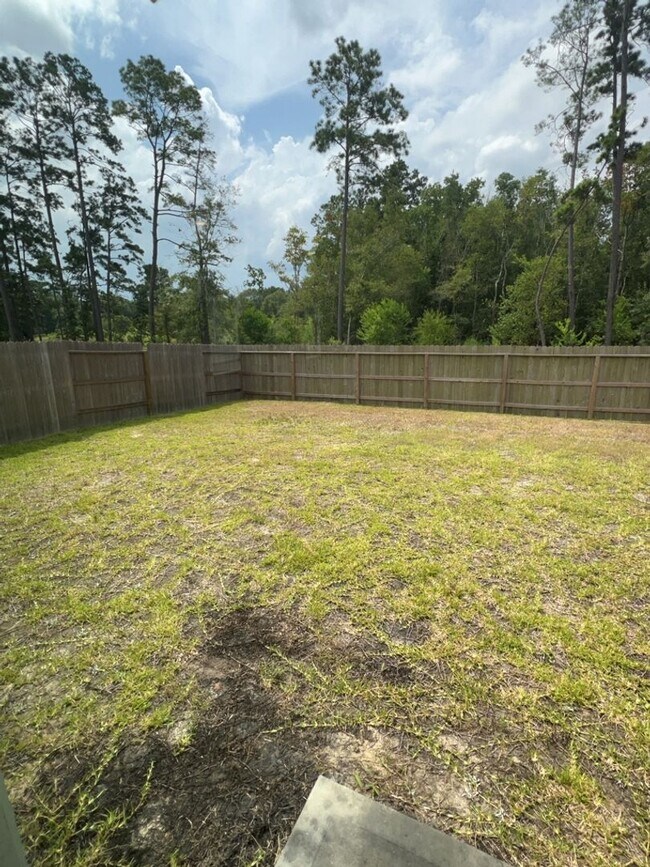Building Photo - 20806 Haynes Rdg Dr