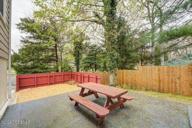 Building Photo - 2504 Ramshorn Dr