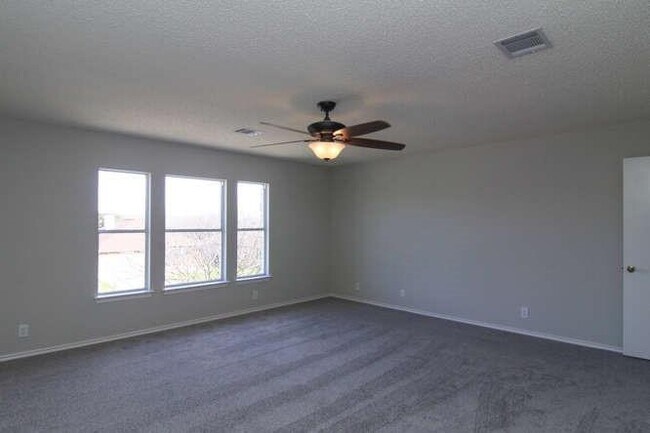 Building Photo - 12912 Latchwood Ln