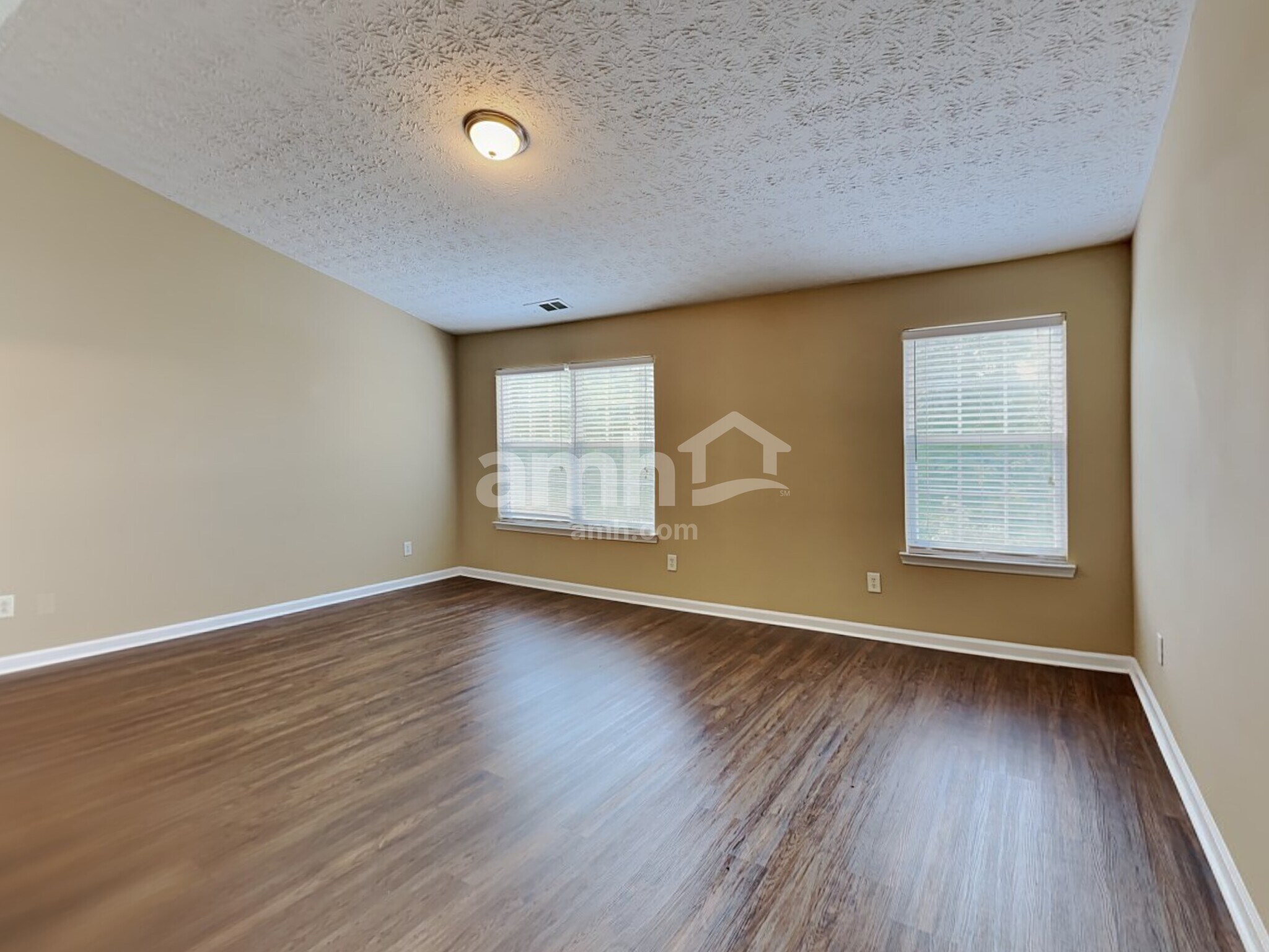 Building Photo - 1394 Ivey Pointe Dr SE