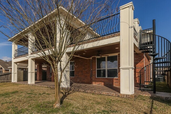 Building Photo - 17427 Stamford Oaks Dr