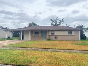 Building Photo - 408 Blackman St