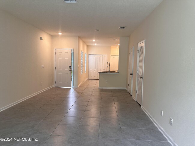 Building Photo - 71 Tahiti Shrs Ct