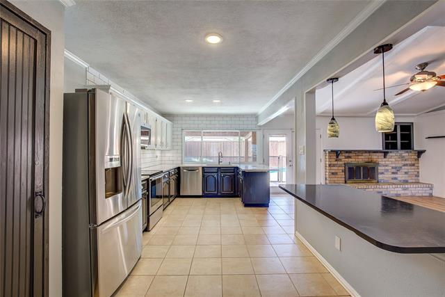 Building Photo - 5233 Reed Dr