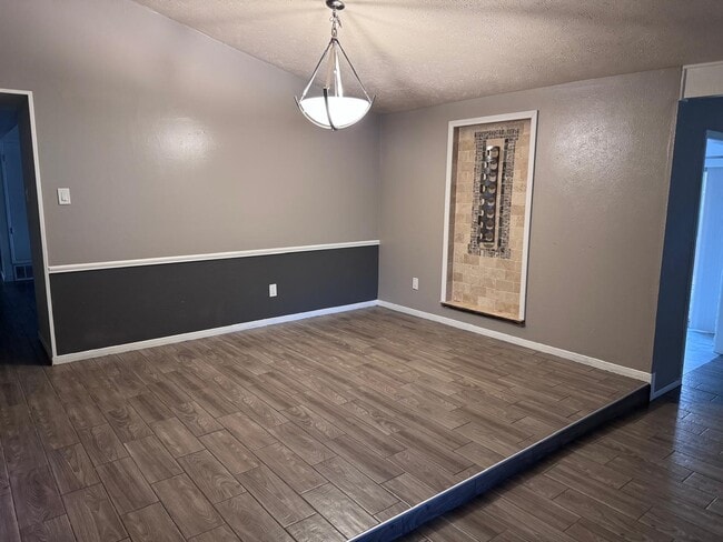 Building Photo - 15602 Camino Del Sol Dr