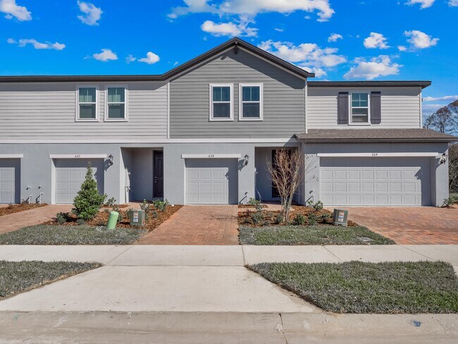 Building Photo - 658 Legacy Lp