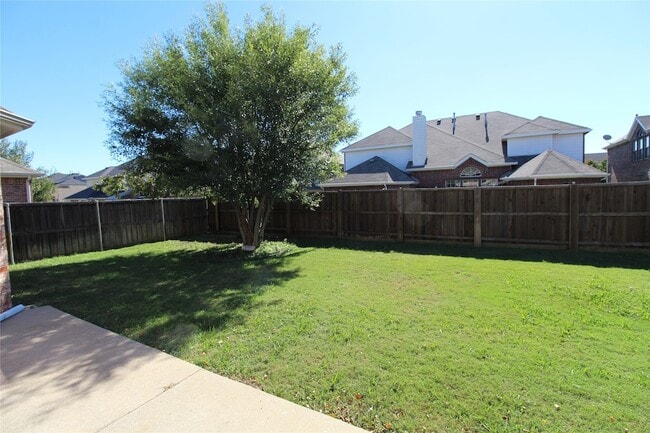 Building Photo - 15195 Shellwood Ln