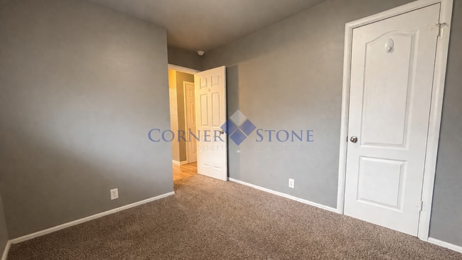 Building Photo - Large Spacious Home in Caldwell!