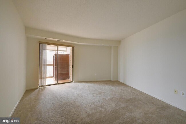 Building Photo - 3100 N Leisure World Blvd