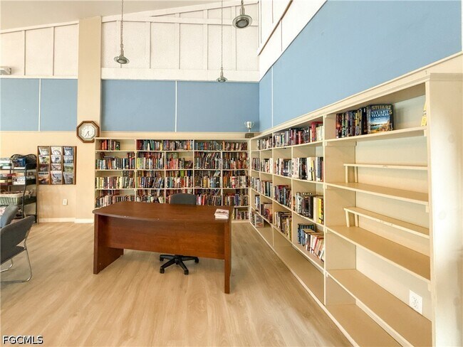 Building Photo - 6136 Whiskey Creek Dr