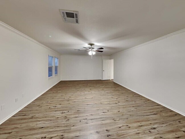 Building Photo - 19814 Rustic Lake Ln