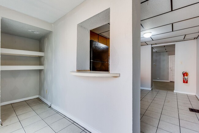 Building Photo - Brighton Heights 3 Bedroom Townhome