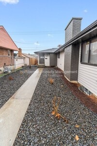 Building Photo - 508 E Rich Ave