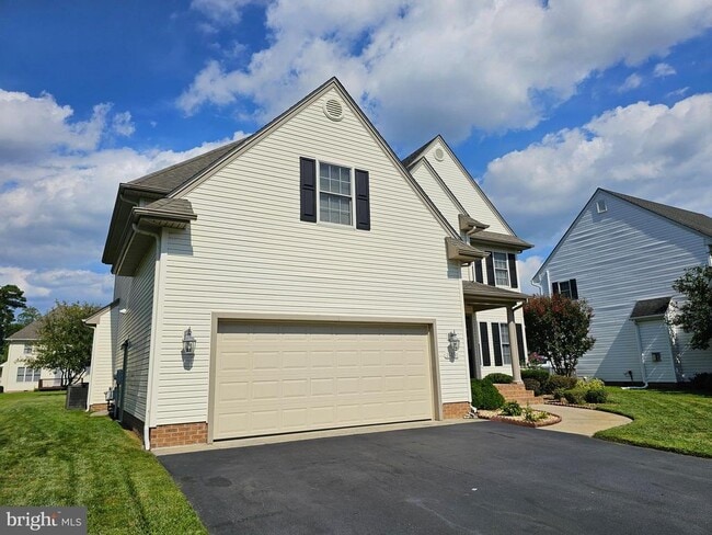 Building Photo - 28050 Cross Creek Dr