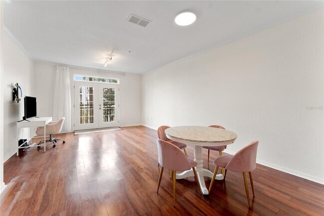 Building Photo - 4221 W Spruce St