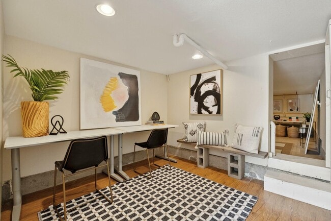 Building Photo - 2834 Milvia St