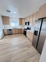 Building Photo - 8561 Marklein Ave