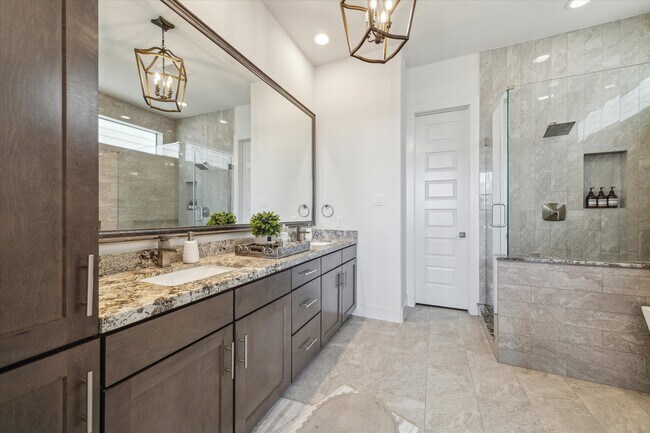 Building Photo - 1117 Paige St