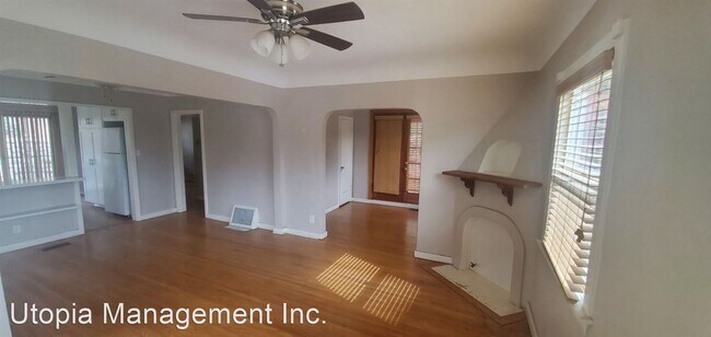 Building Photo - 2 br, 1 bath House - 863 Crestwood Terrace