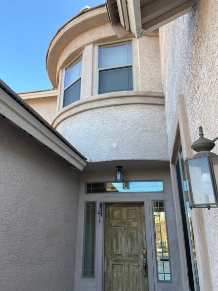 Building Photo - 25730 W Crown King Rd