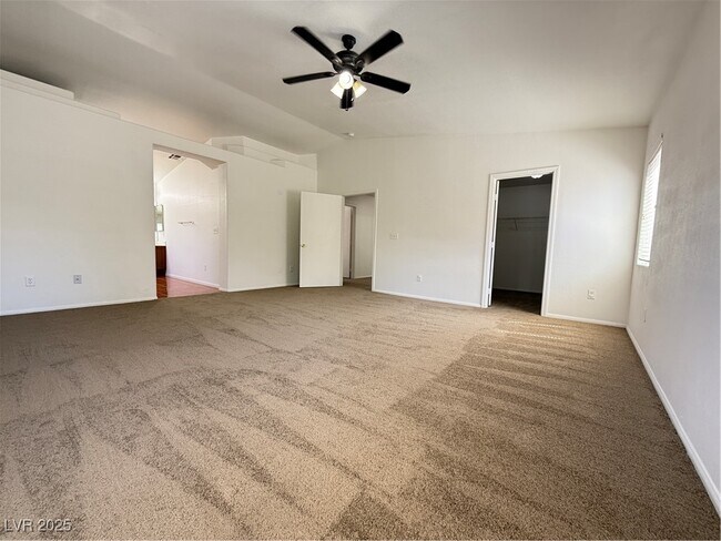 Building Photo - 6839 Scarlet Flax St