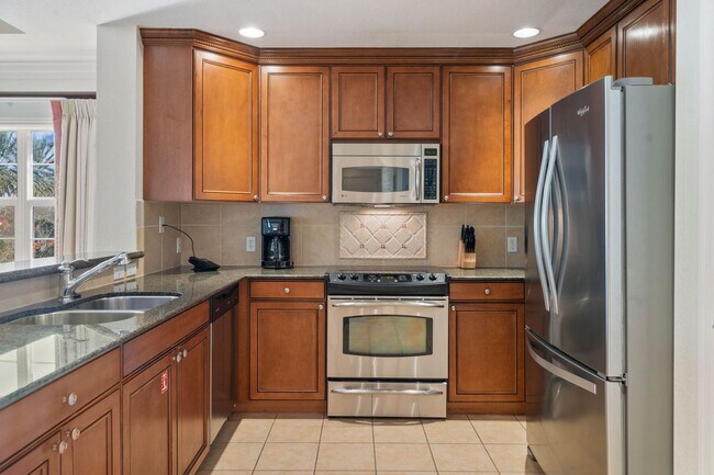 Building Photo - 1108 Sunset View Cir