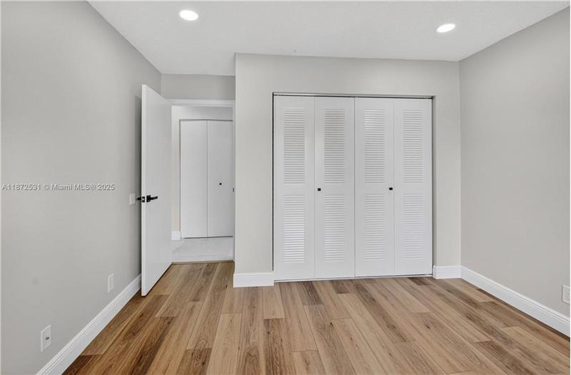 Building Photo - 9581 El Clair Ranch Rd