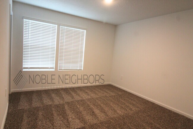 Building Photo - 5437 Tellaro Ln